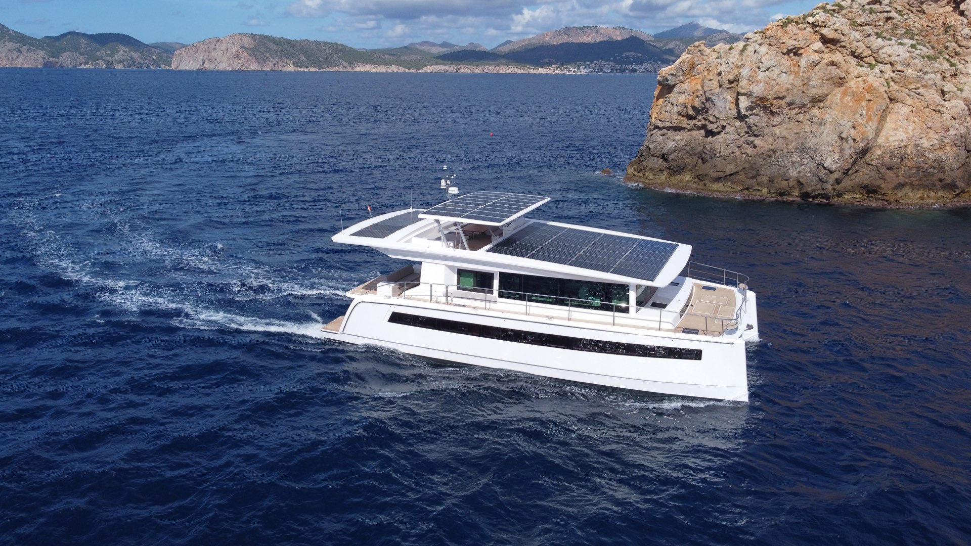 solar yachts australia